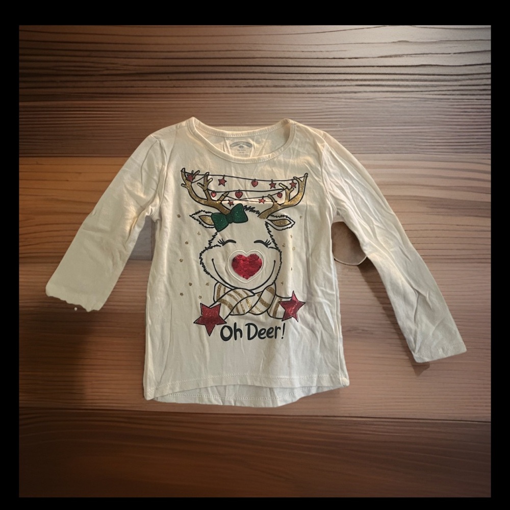 Holiday Time Cream Long-Sleeve 'Oh Deer!' Reindeer Tee